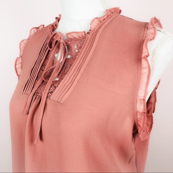Maurice’s Lace Sleeveless Blush Blouse Size Large - Picture 1 of 7